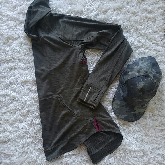 Inmotion athletic pullover - Picture 3 of 4